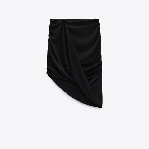 🖤DRAPED ASYMMETRIC SKIRT 🖤 - Picture 3 of 6